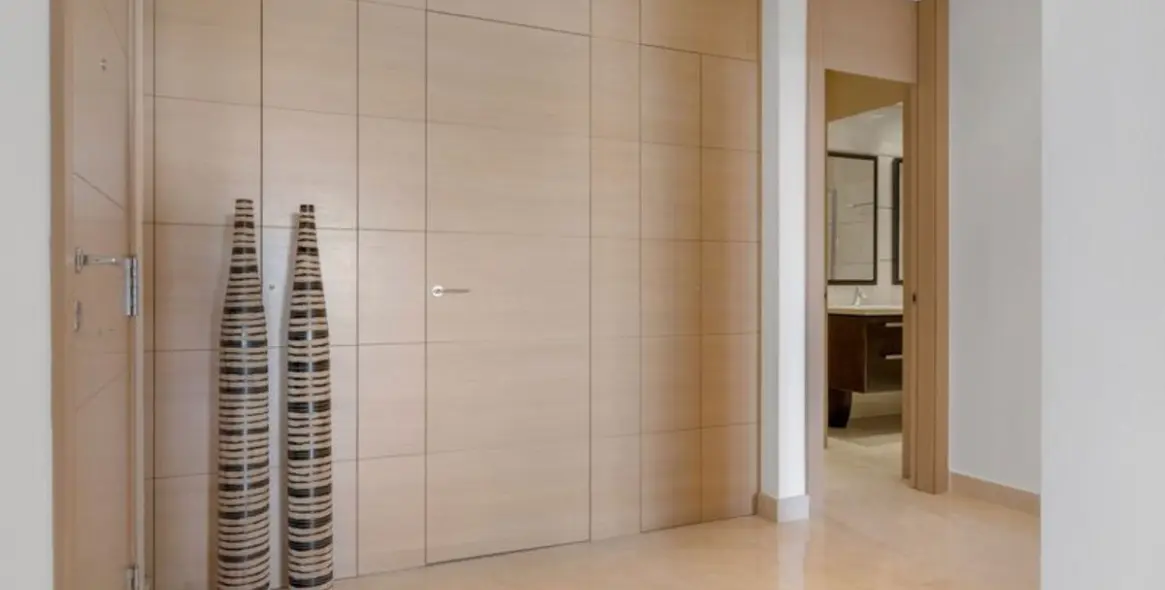 Venta de apartamento en planta baja en La Quinta 11
