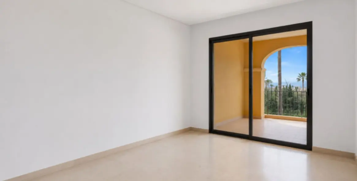 Venta de apartamento en planta baja en La Quinta 15