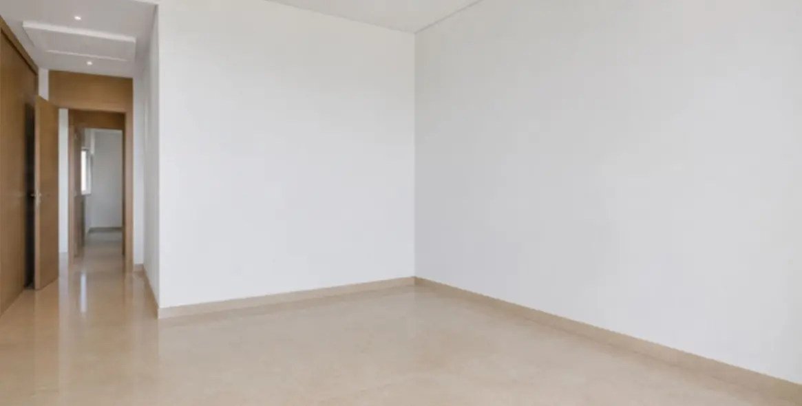 Venta de apartamento en planta baja en La Quinta 16