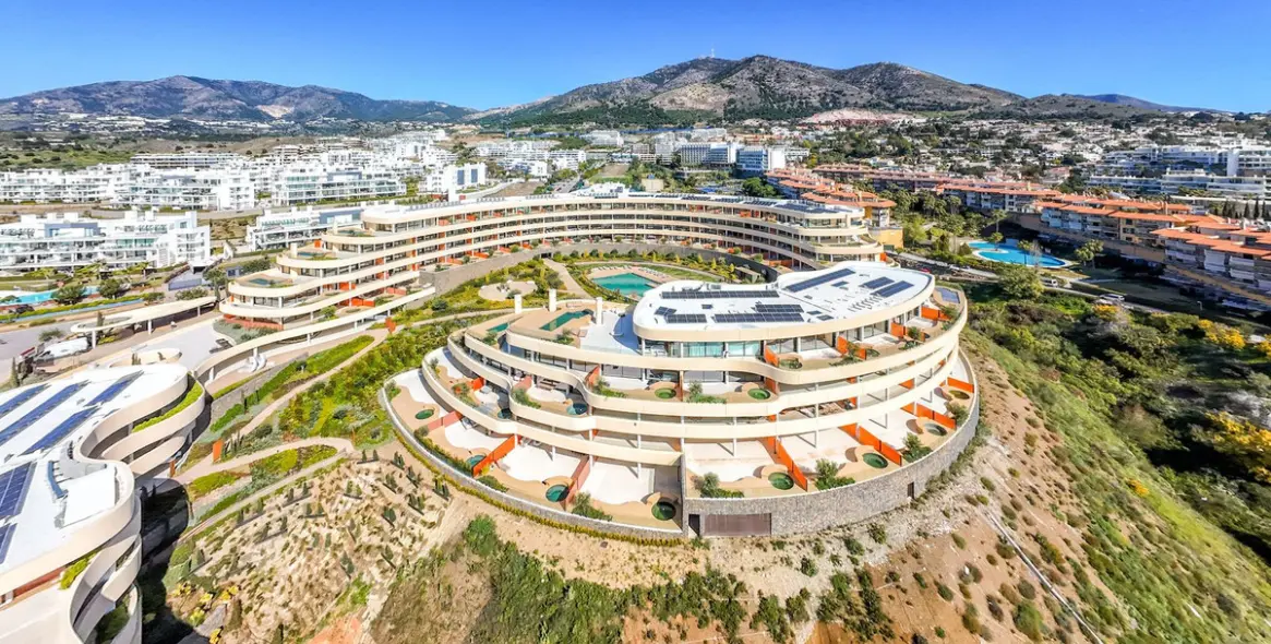 Sale of ground floor apartment in Fuengirola 1