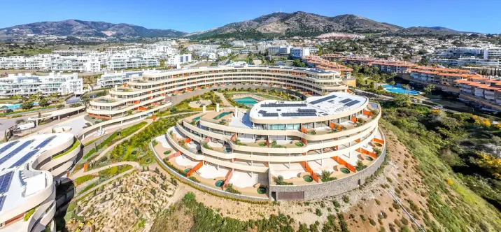 Продажа апартаментов на первом этаже в Fuengirola 0