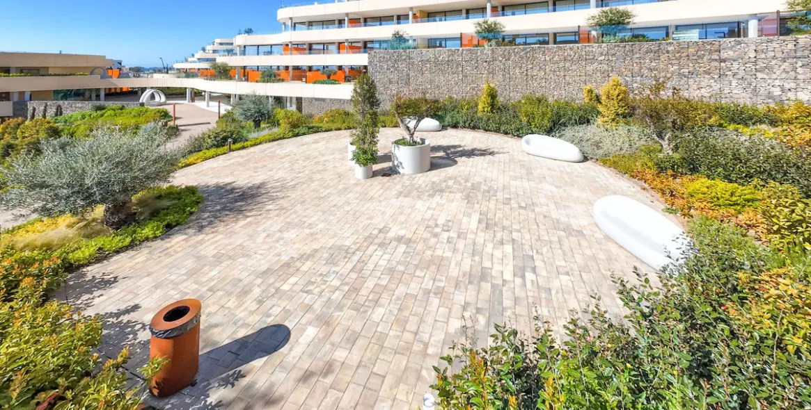 Sale of ground floor apartment in Fuengirola 6