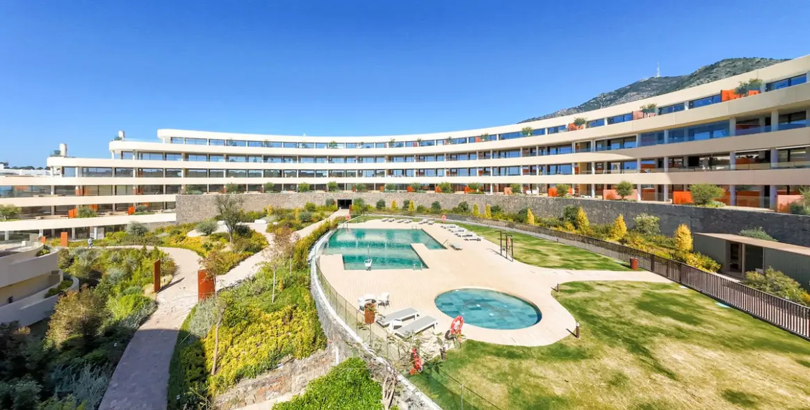 Sale of ground floor apartment in Fuengirola 8