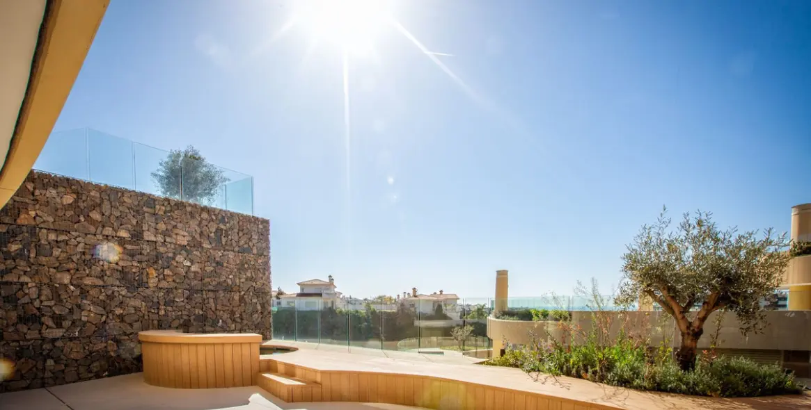 Sale of ground floor apartment in Fuengirola 24