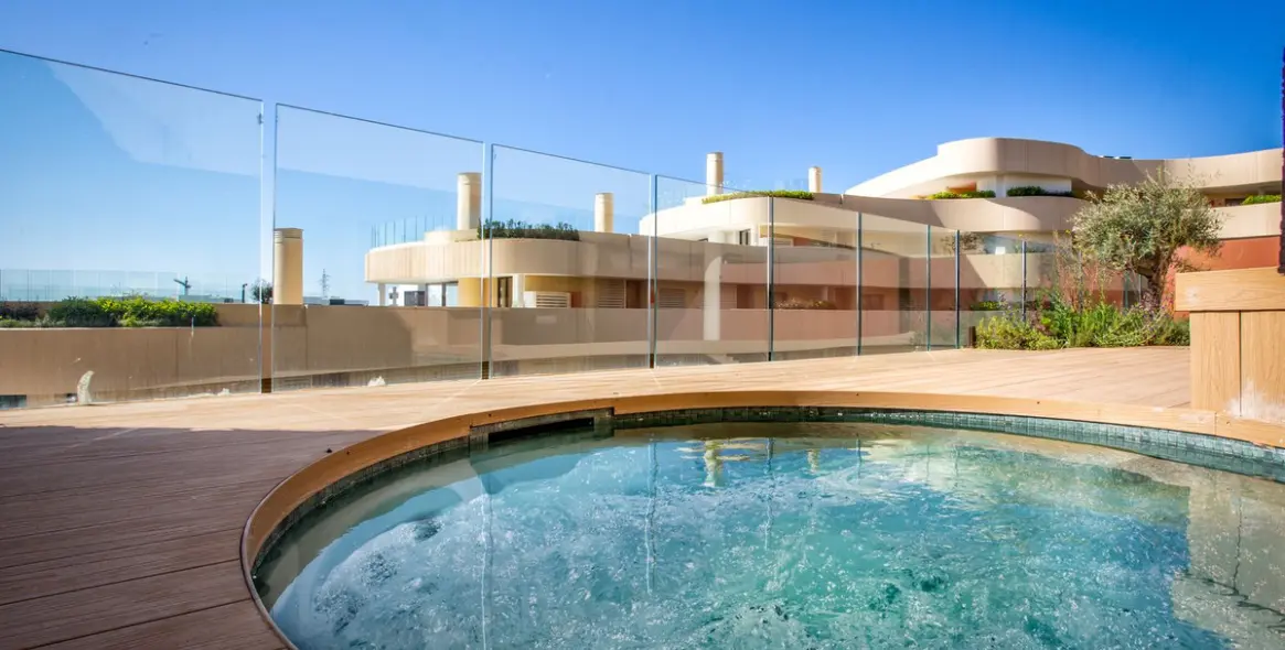 Sale of ground floor apartment in Fuengirola 26