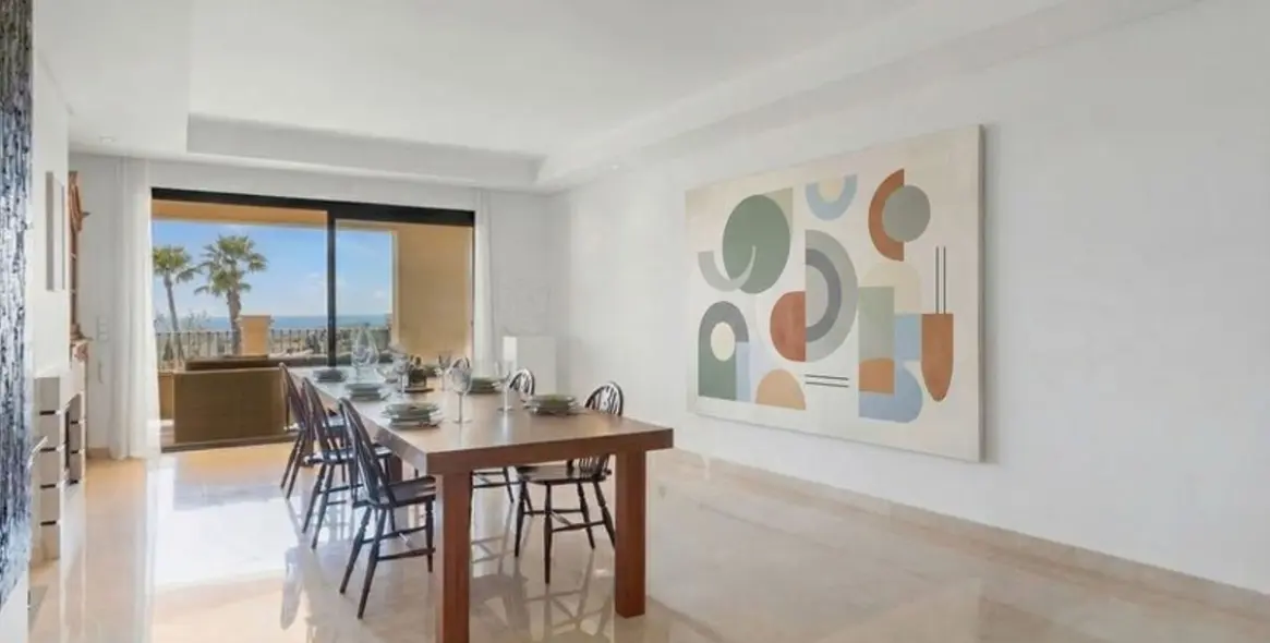 Sale of ground floor apartment in La Quinta 20