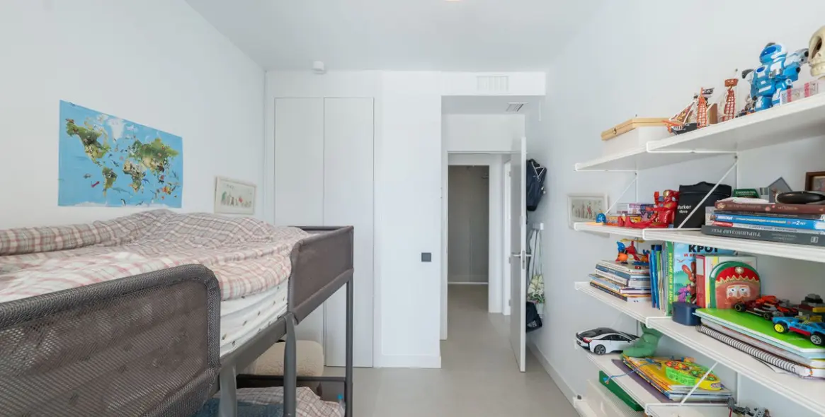 Продажа апартаментов на первом этаже в Altos de los Monteros 23