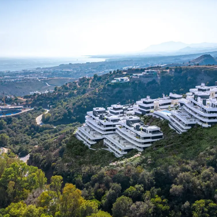 Venta de apartamento en planta baja en Altos de los Monteros