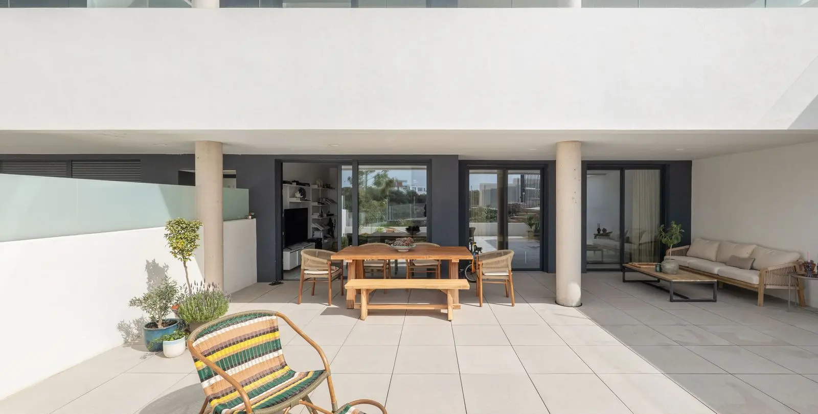 Long-term rent of ground floor apartment in Altos de los Monteros 2