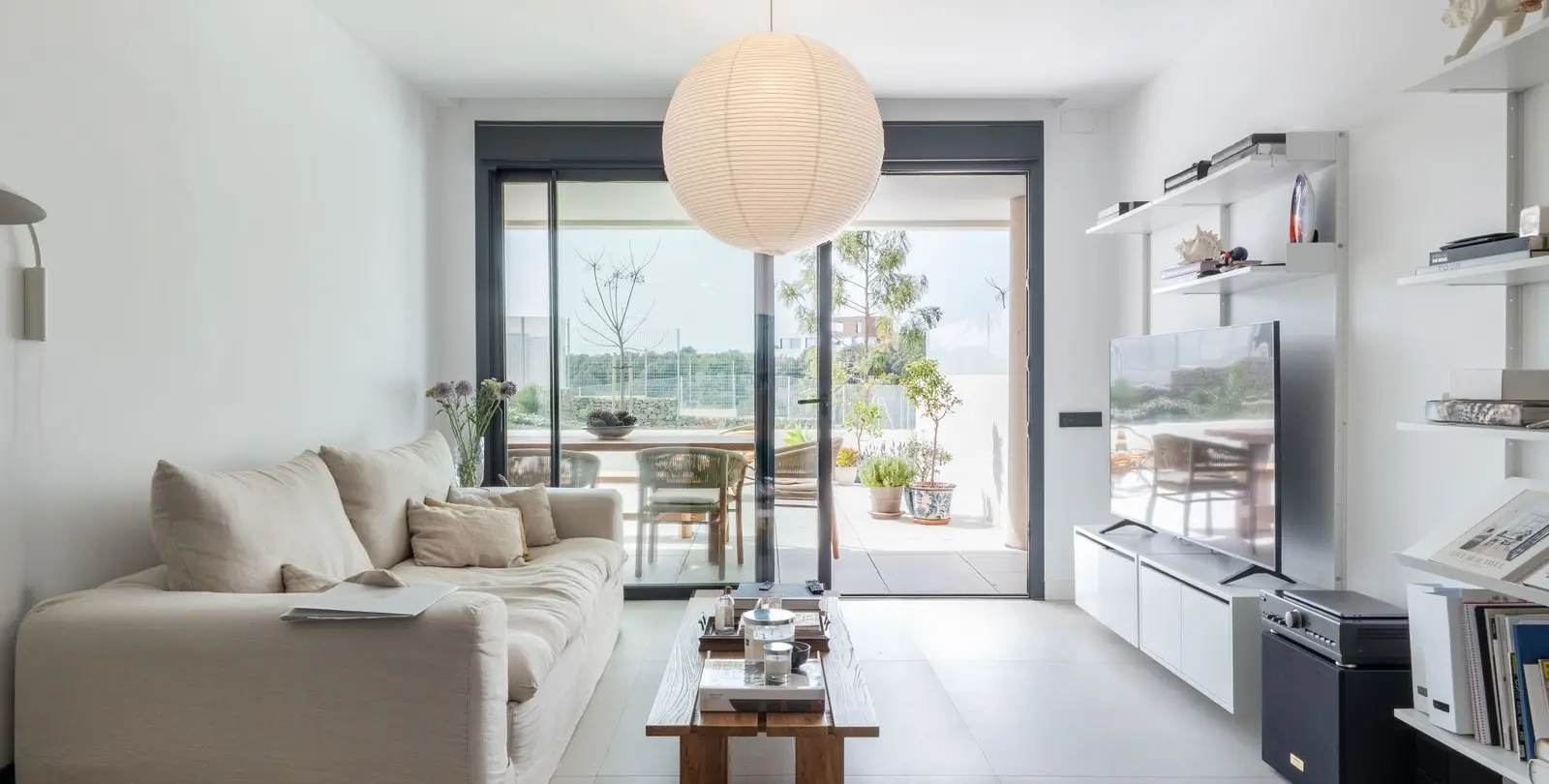 Long-term rent of ground floor apartment in Altos de los Monteros 3