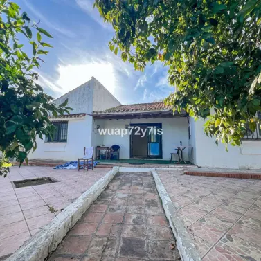 Продажа  отдельно стоящей виллы в New Golden Mile