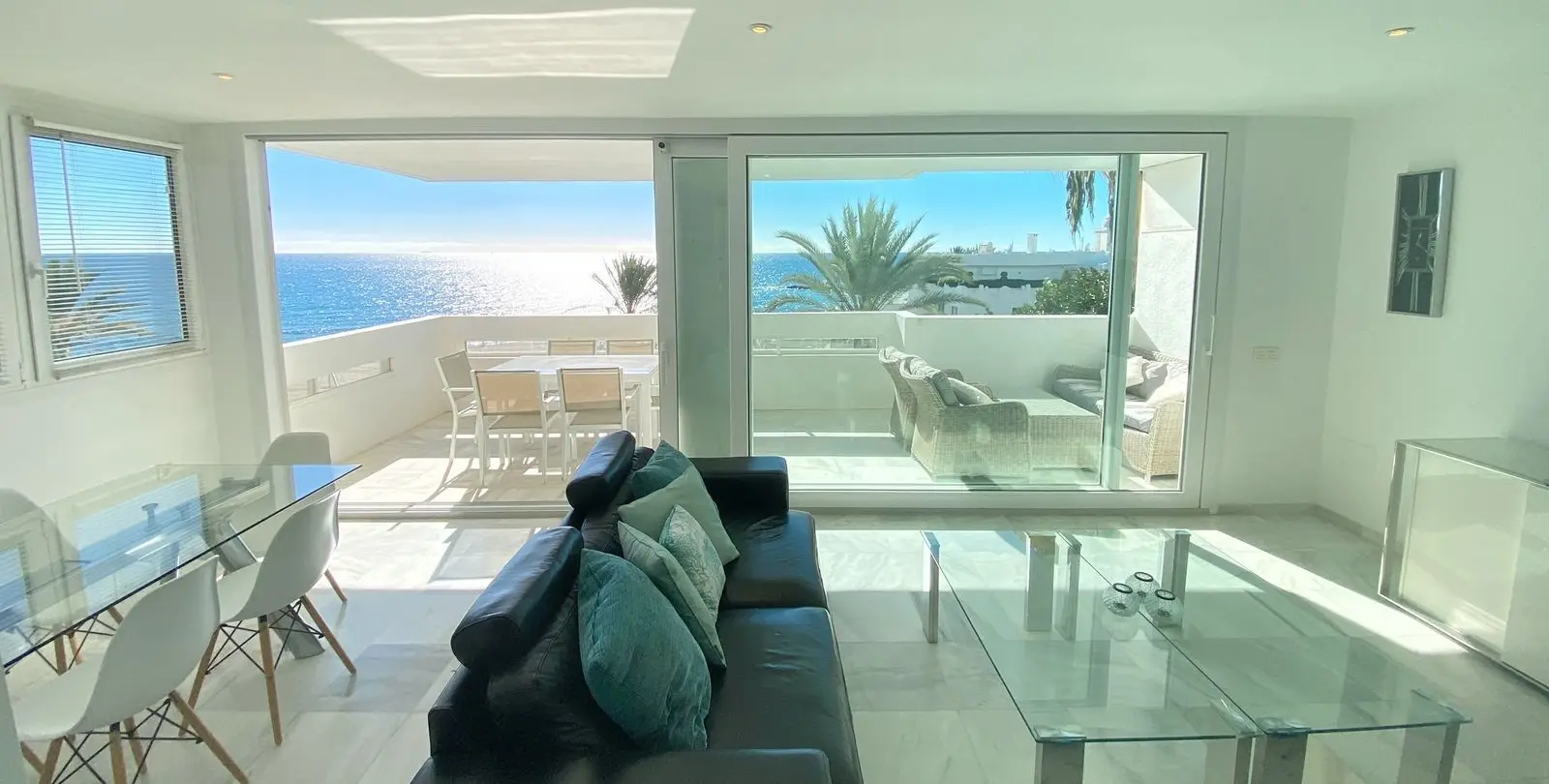 Sale of middle floor apartment in Marbella 8