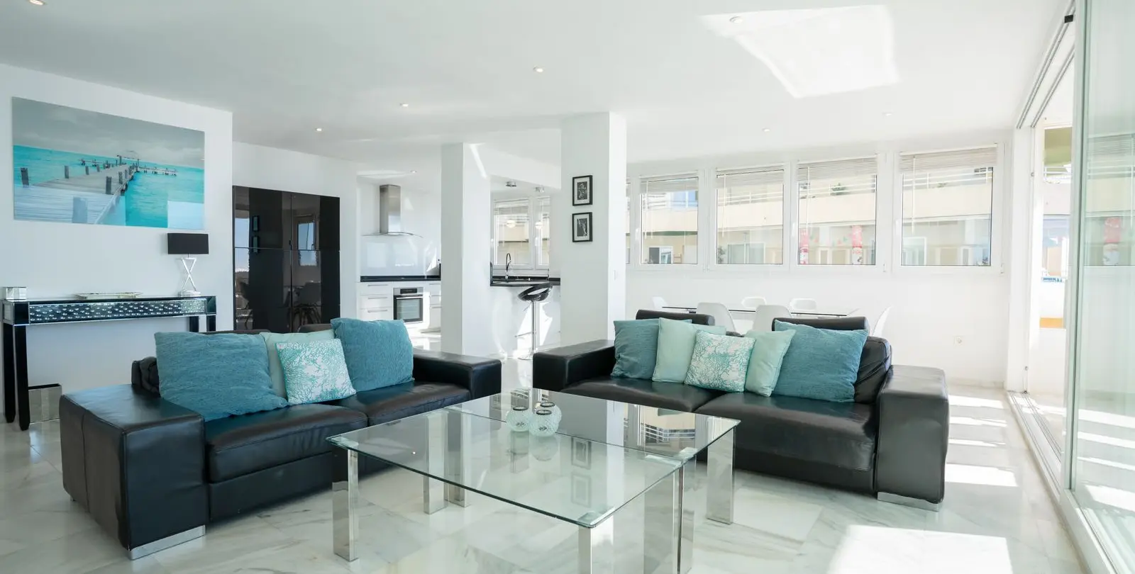 Sale of middle floor apartment in Marbella 14