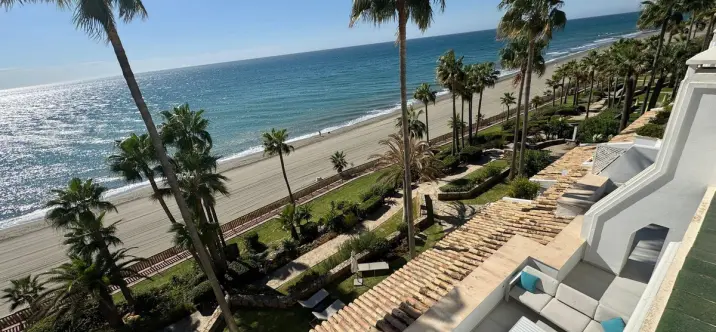 Sale of penthouse duplex in New Golden Mile 0