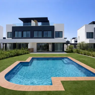 Long-term rent of townhouse in Estepona