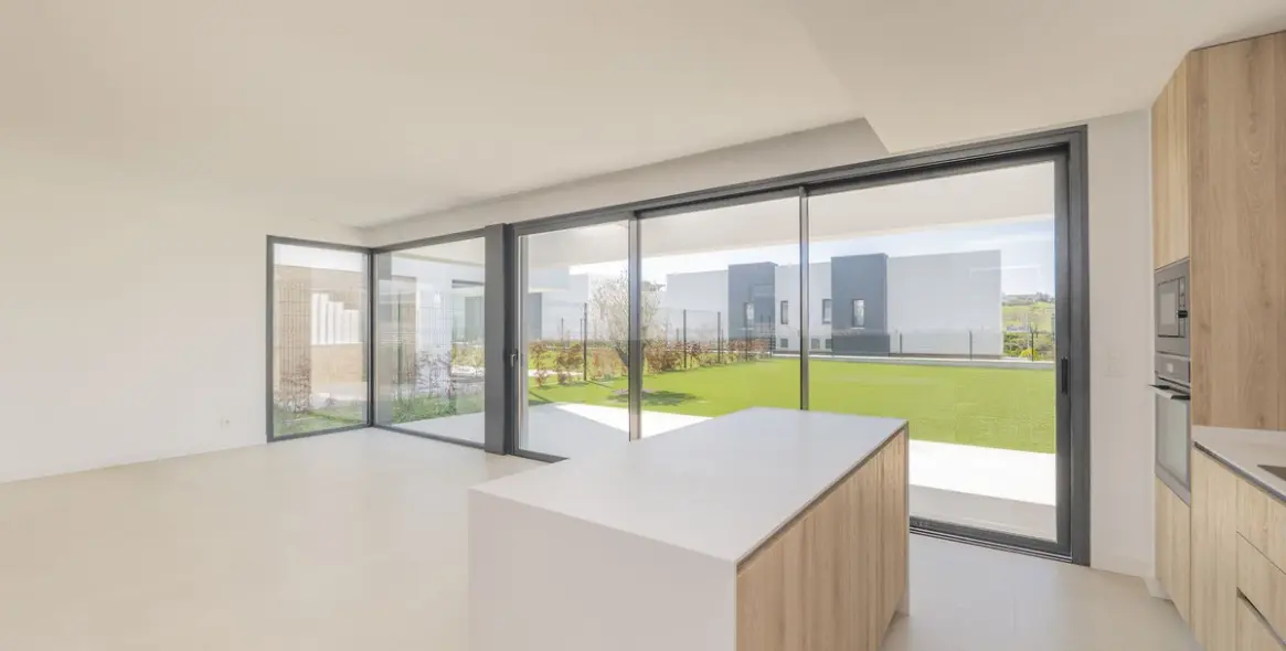 Долгосрочная аренда таунхауса в Estepona 2