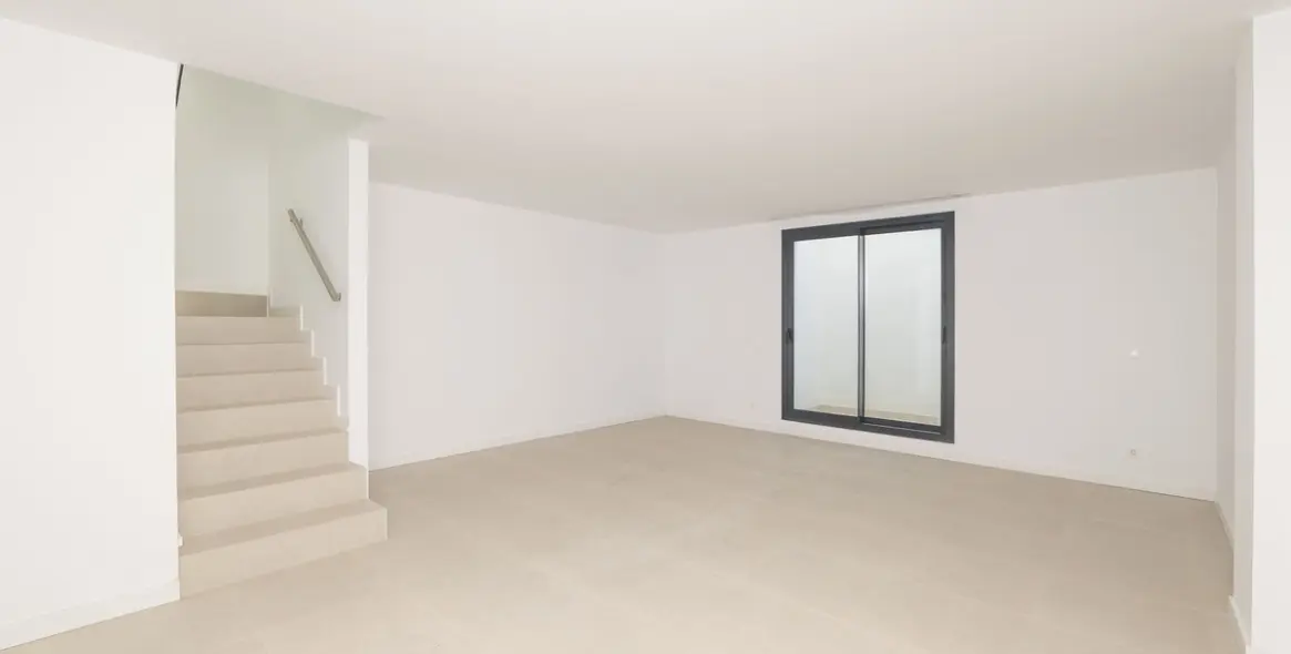 Долгосрочная аренда таунхауса в Estepona 11