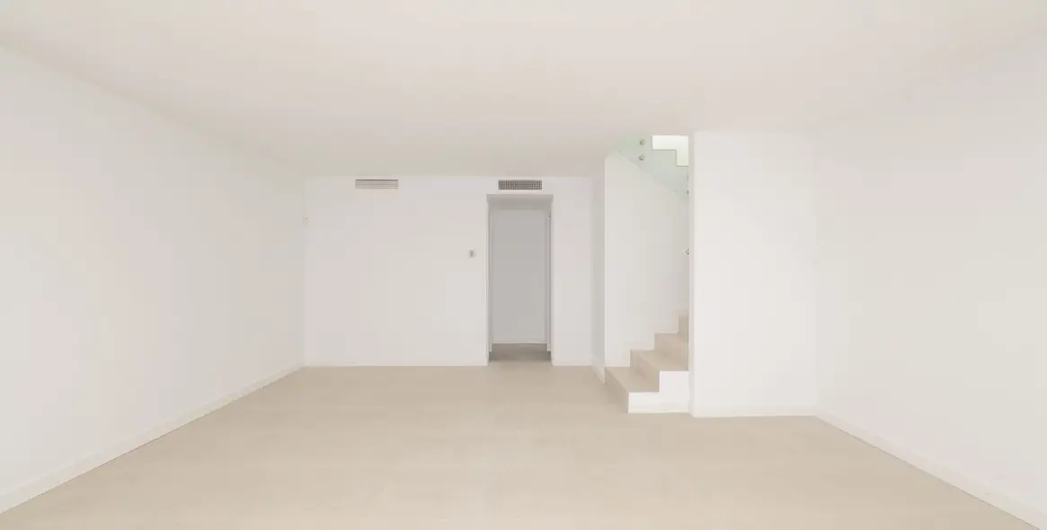 Долгосрочная аренда таунхауса в Estepona 12