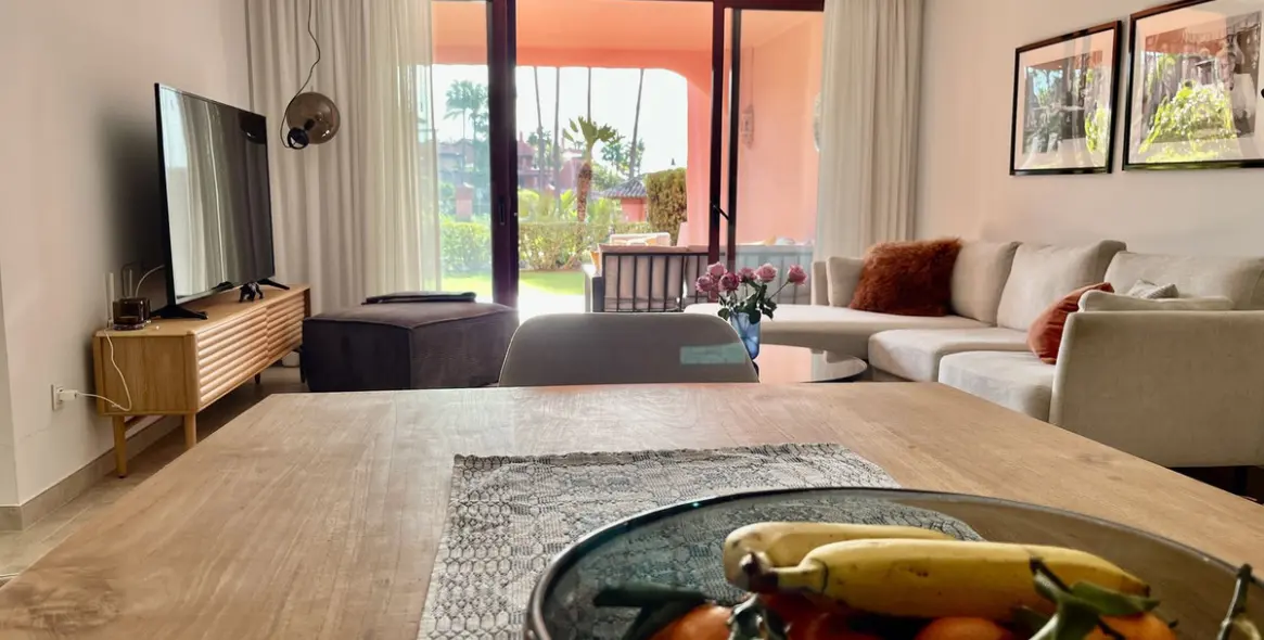 Продажа апартаментов на первом этаже в Estepona 18