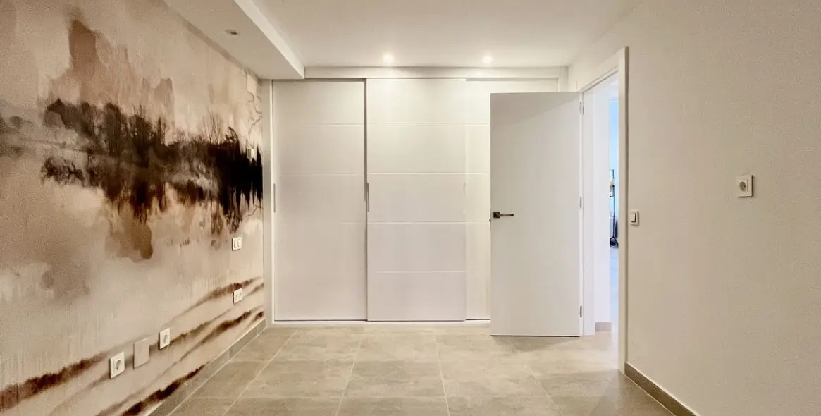 Продажа апартаментов на первом этаже в Estepona 30