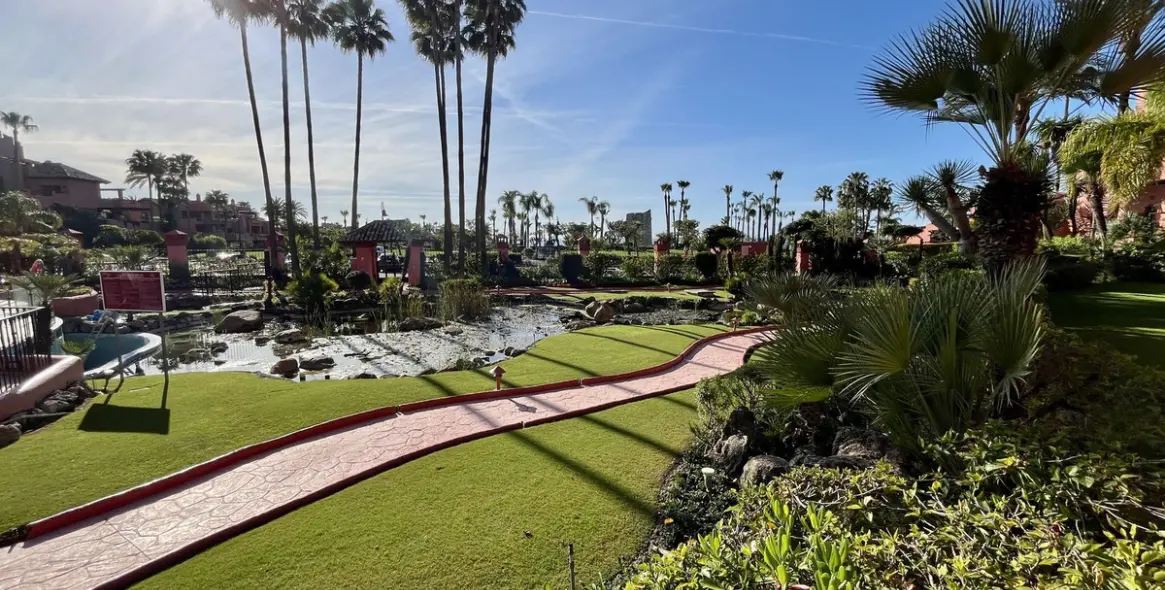 Продажа апартаментов на первом этаже в Estepona 33