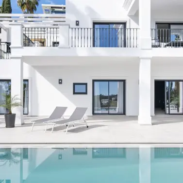 Продажа  отдельно стоящей виллы в Los Flamingos