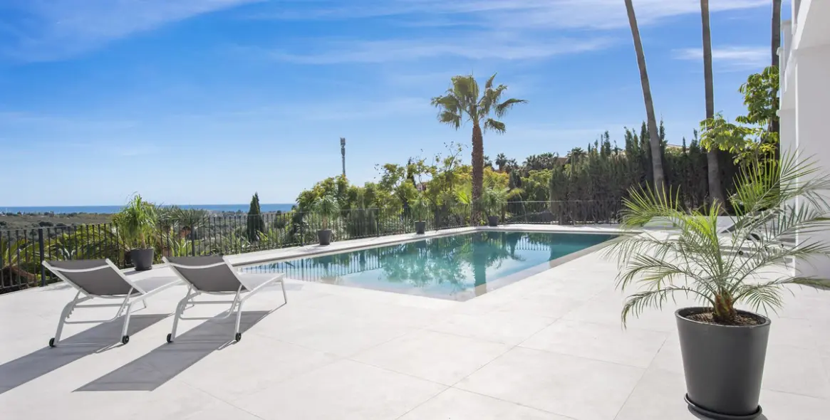 Sale of detached villa in Los Flamingos 5