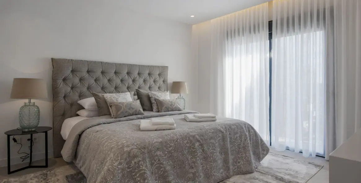 Sale of detached villa in Los Flamingos 66