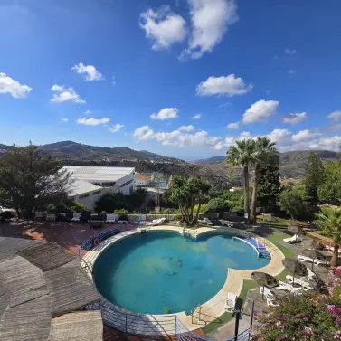 Venta de hotel en Cómpeta