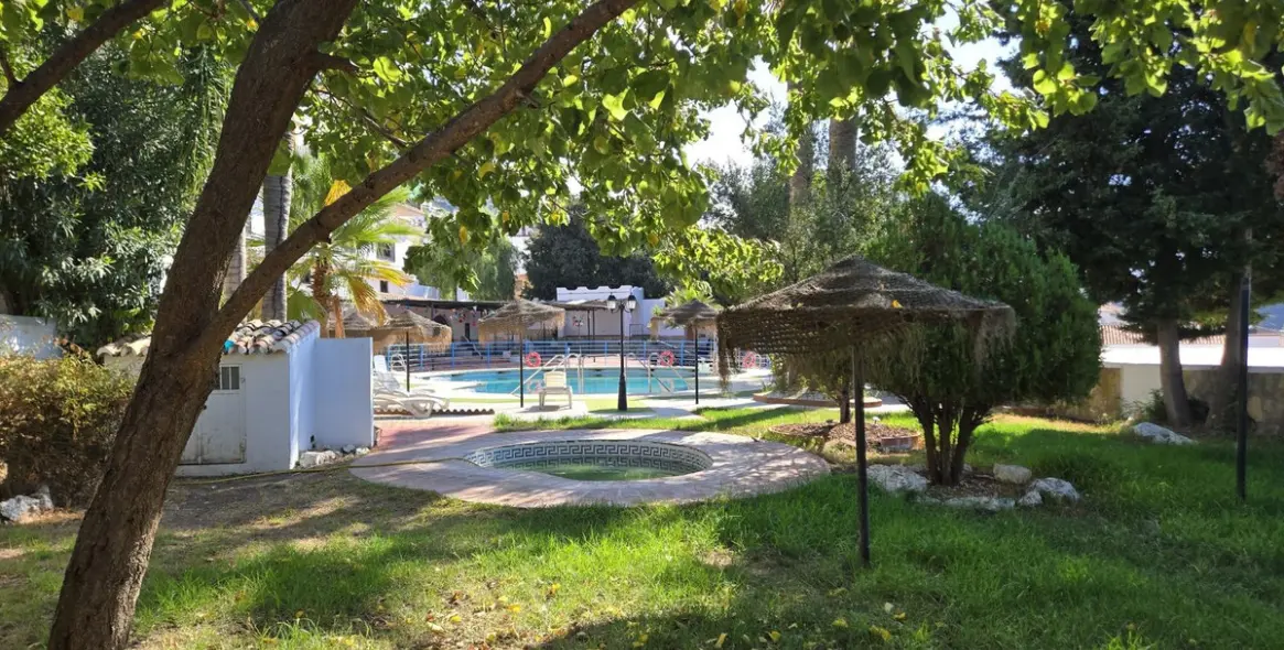 Продажа отеля в Cómpeta 5