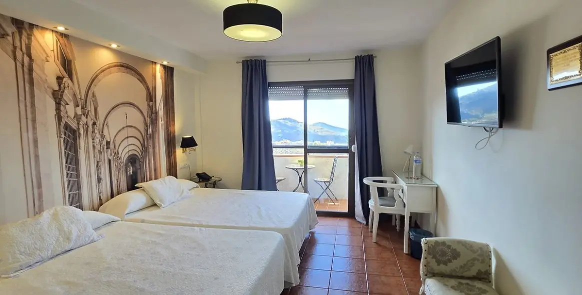 Продажа отеля в Cómpeta 10