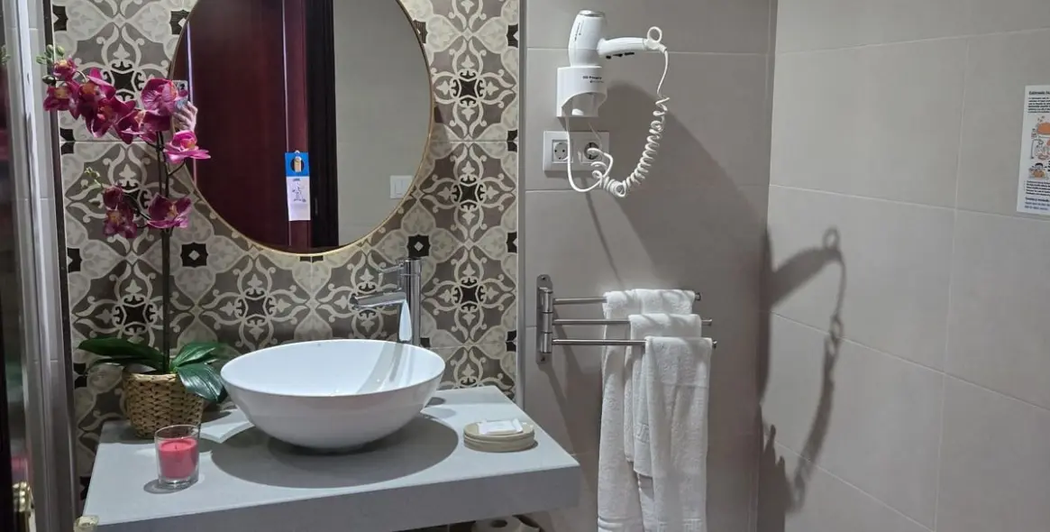 Продажа отеля в Cómpeta 12