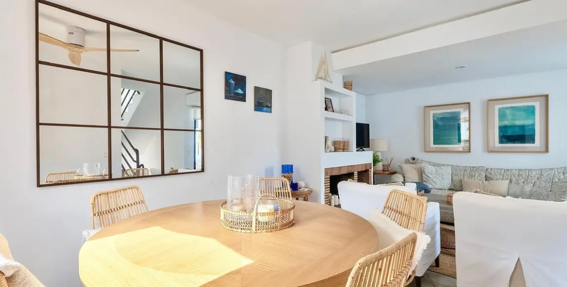 Долгосрочная аренда таунхауса в Cancelada 2