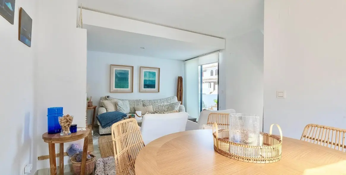 Долгосрочная аренда таунхауса в Cancelada 7