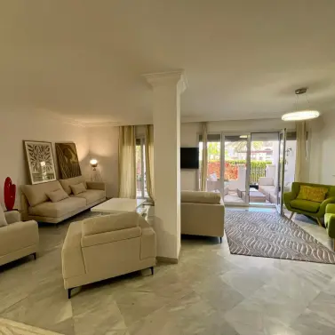 Long-term rent of ground floor apartment in The Golden Mile