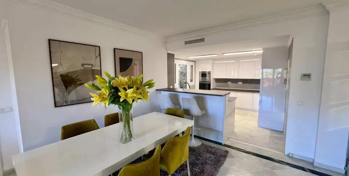 Long-term rent of ground floor apartment in The Golden Mile 5