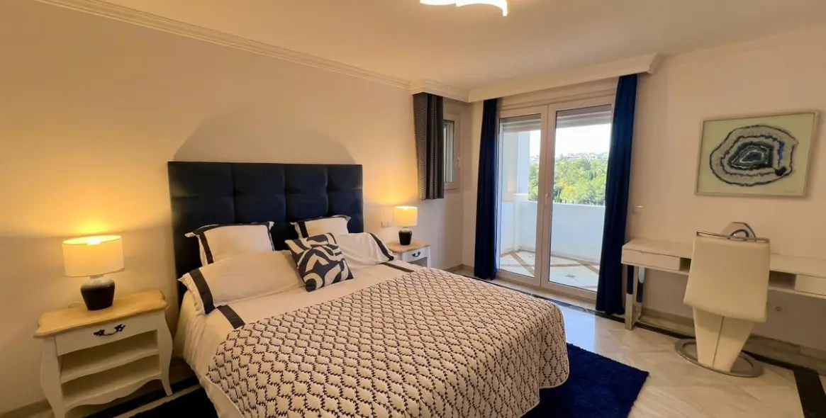 Long-term rent of ground floor apartment in The Golden Mile 18