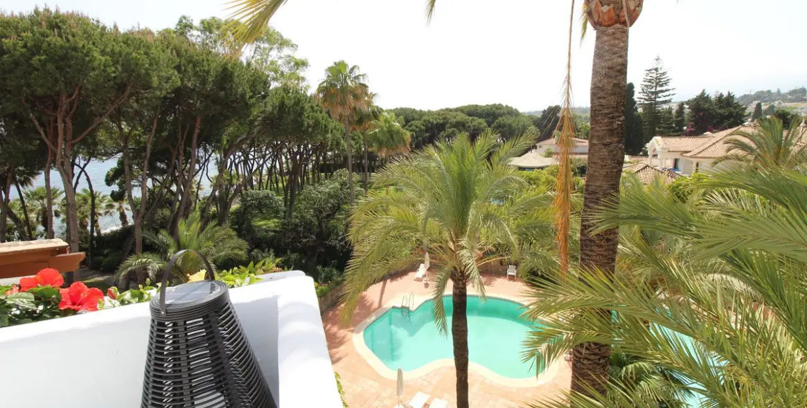 Alquiler a corto plazo de ático dúplex en The Golden Mile 9