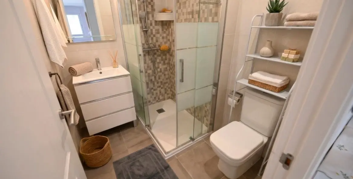 Sale of middle floor apartment in Benalmadena 9