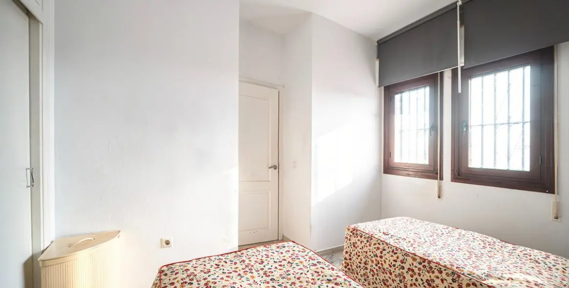 Sale of middle floor apartment in Benalmadena 15