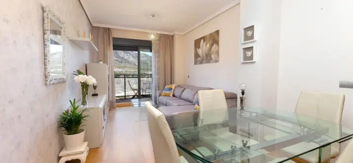 Sale of middle floor apartment in Torremolinos 0