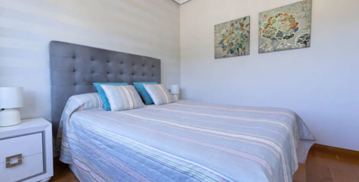 Продажа апартаментов на среднем этаже в Torremolinos 4