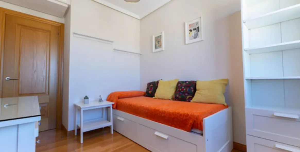 Продажа апартаментов на среднем этаже в Torremolinos 6