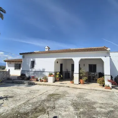 Venta de finca - cortijo en Cártama