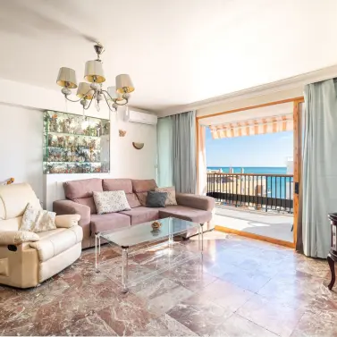 Venta de apartamento en planta media en Fuengirola