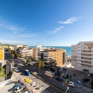 Venta de apartamento en planta media en Fuengirola
