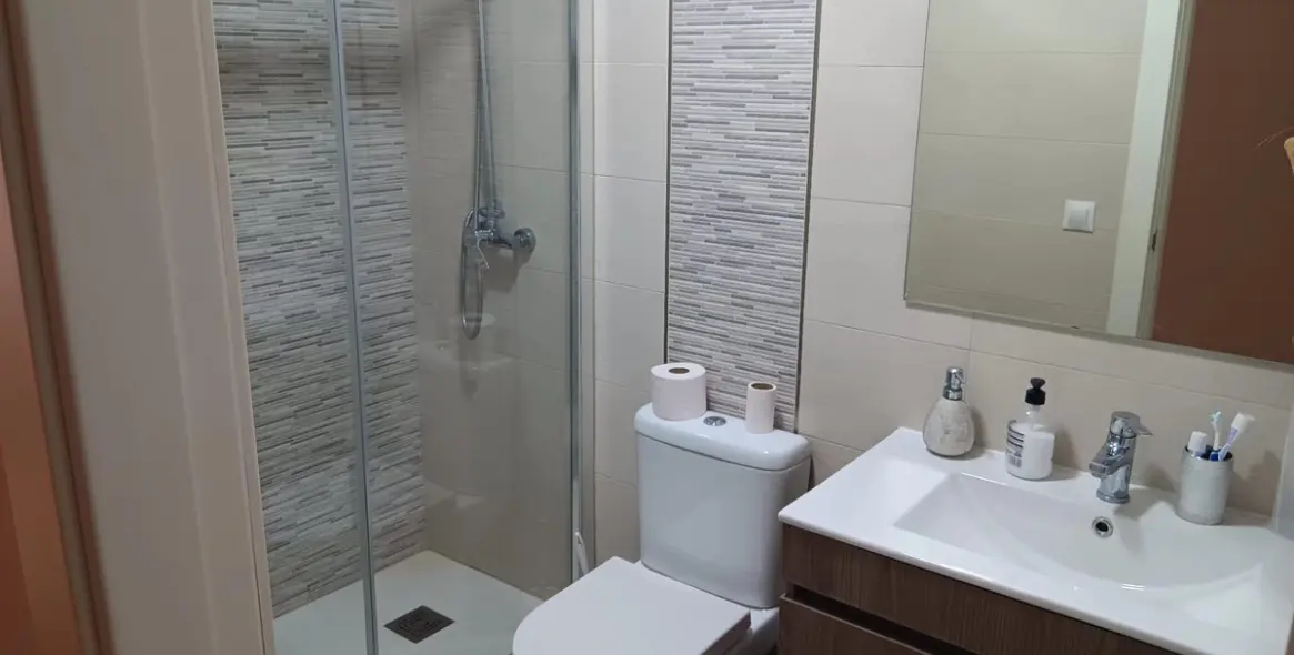 Продажа апартаментов на среднем этаже в Estepona 14