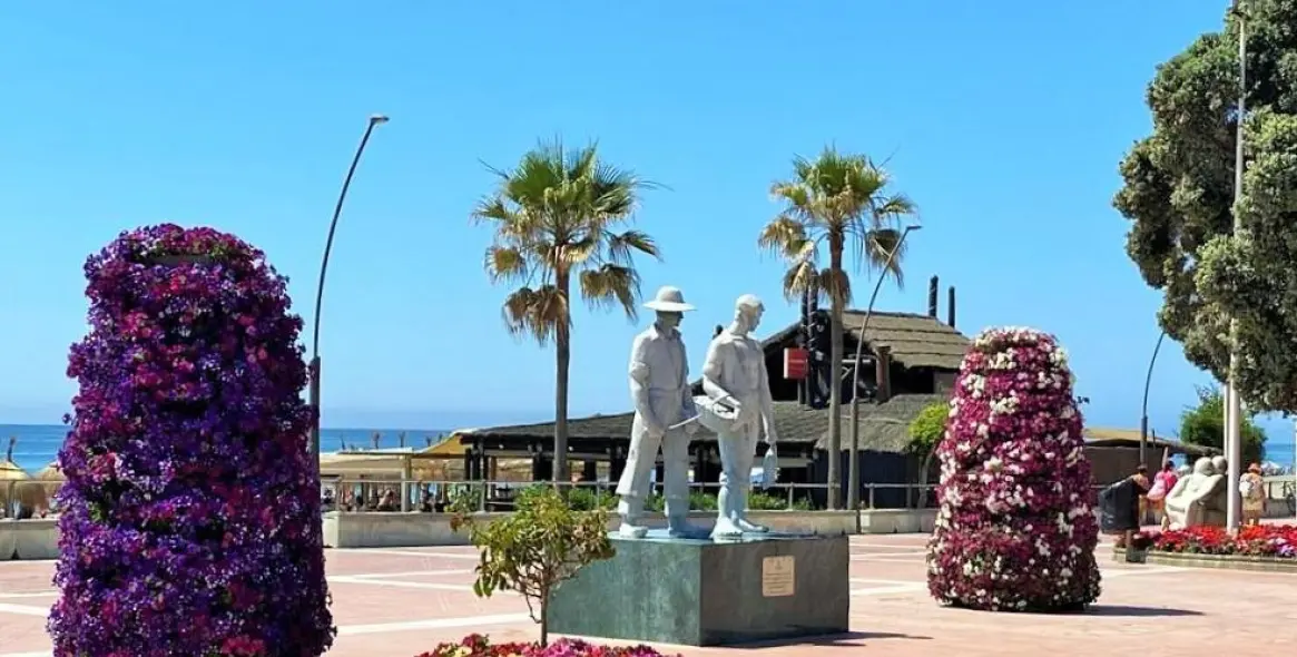 Продажа апартаментов на среднем этаже в Estepona 27