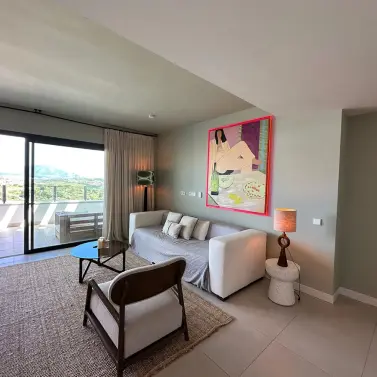 Sale of middle floor apartment in Calanova Golf