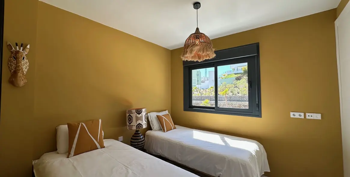 Sale of middle floor apartment in Calanova Golf 10